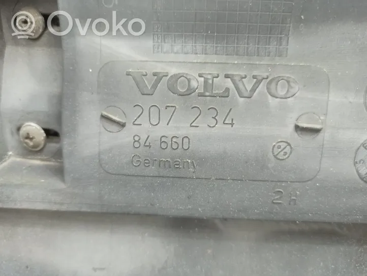 Volvo 340 -  360 Zderzak tylny 
