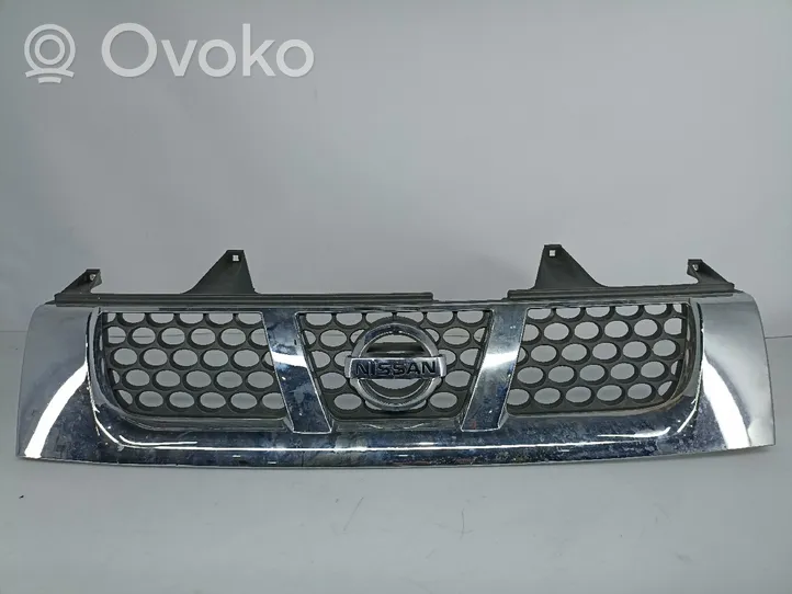 Nissan Navara D22 Grille de calandre avant 