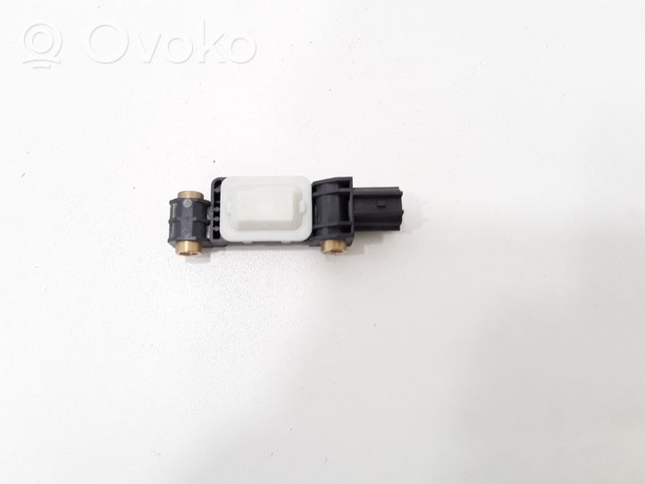 Audi A4 S4 B7 8E 8H Airbag deployment crash/impact sensor 8E0959643