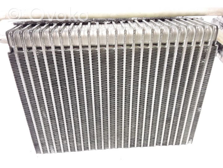 BMW 3 E46 Air conditioning (A/C) radiator (interior) 64116904437