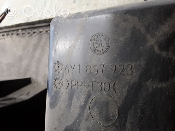 Skoda Fabia Mk1 (6Y) Element deski rozdzielczej / dół 6Y1857923