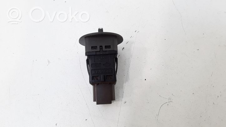 Renault Megane II Passenger airbag on/off switch 8200169589