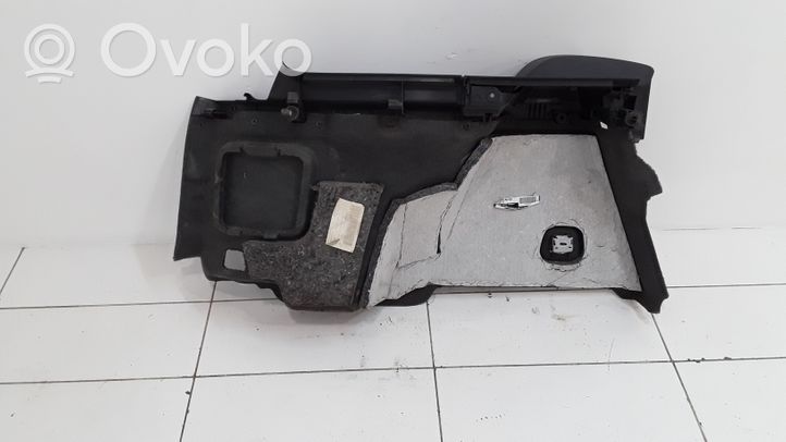 Volvo V50 Boczek / Tapicerka / bagażnika 86153112