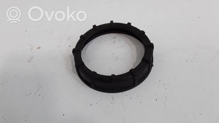 Volkswagen PASSAT B5.5 Anello/dado di bloccaggio della vite della pompa del carburante nel serbatoio 