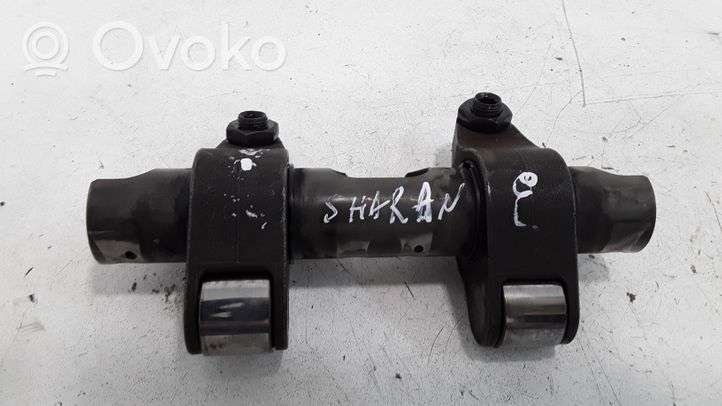 Volkswagen Sharan Fuel Injector clamp holder 