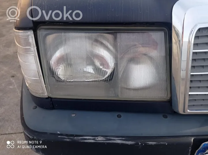 Mercedes-Benz E W124 Lampa przednia 