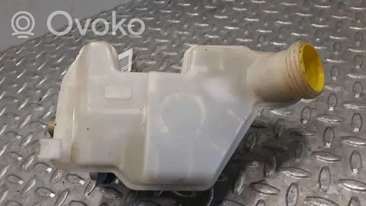 Mazda 2 Główny cylinder hamulca 41230130