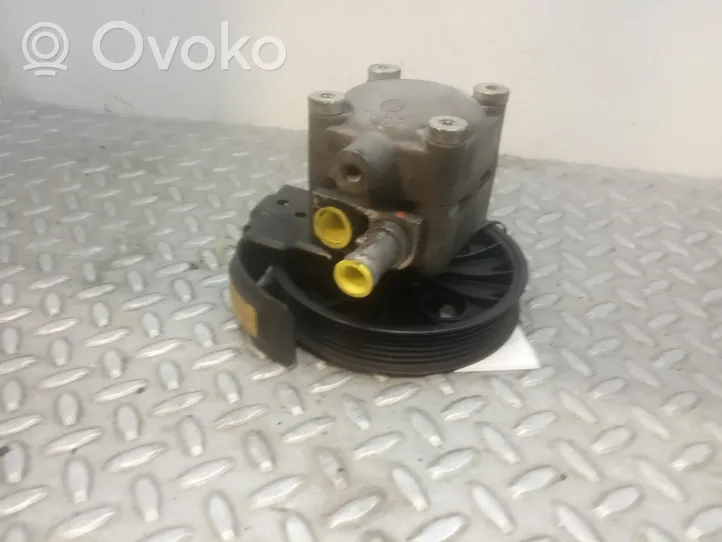 Volvo S40, V40 Ohjaustehostimen pumppu 30865946