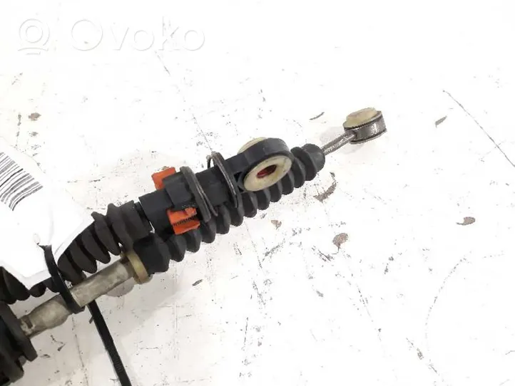 Volvo S40 Gear shift cable linkage 