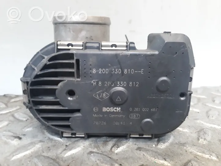 Renault Espace IV Throttle body valve 8200330810E