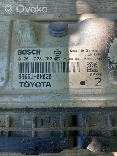 Toyota Aygo AB10 Dzinēja vadības bloks 896610H020