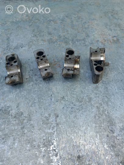 Volkswagen Polo Camshaft holder bracket 