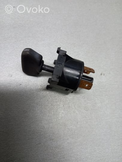 Volkswagen Golf II Interior fan control switch 