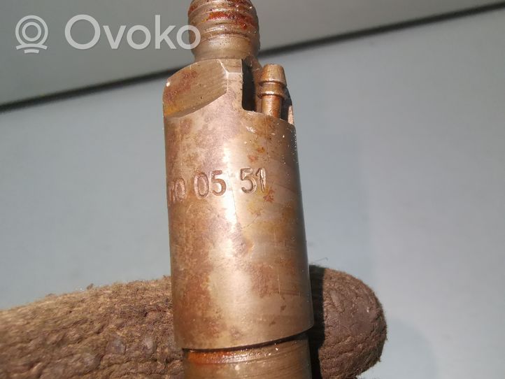 Mercedes-Benz C W202 Injecteur de carburant 0000100551