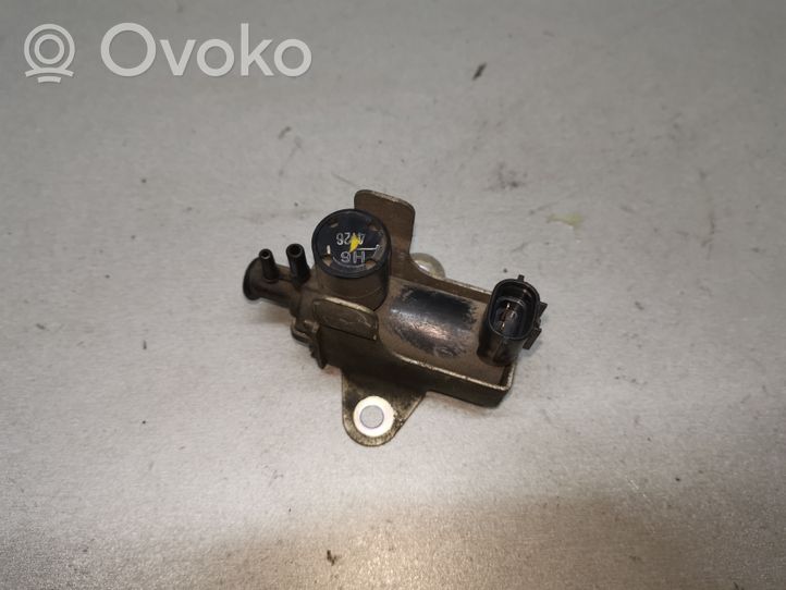 Honda FR-V Turboahtimen magneettiventtiili 1397000870