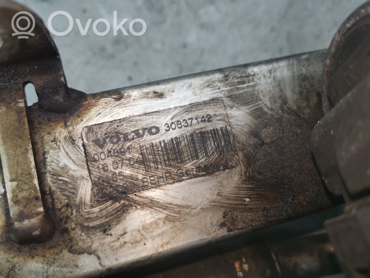 Volvo V70 EGR vārsts 30637142