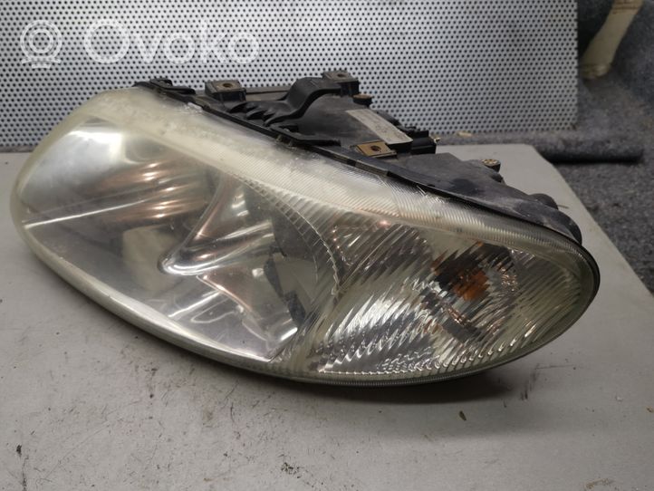 Dodge Grand Caravan Faro delantero/faro principal 04857703AB