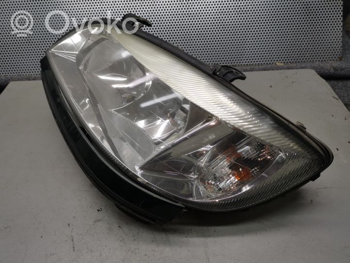 Opel Zafira A Faro/fanale 90582021