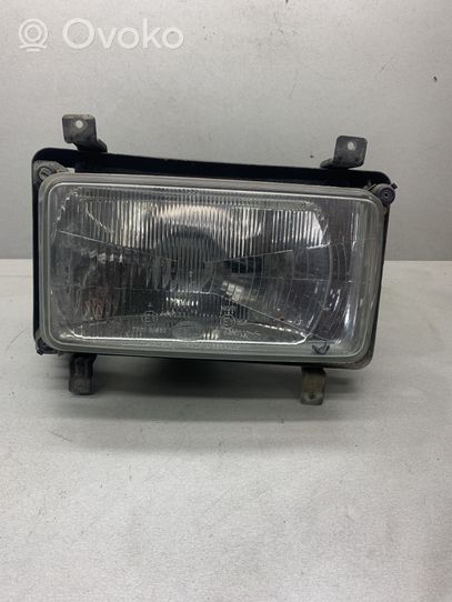 Volkswagen I LT Headlight/headlamp 281941752B