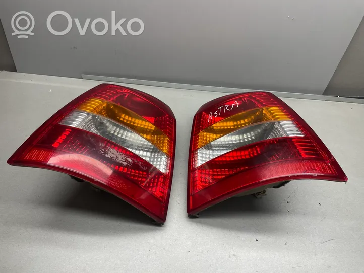 Opel Astra G Rear/tail lights set 