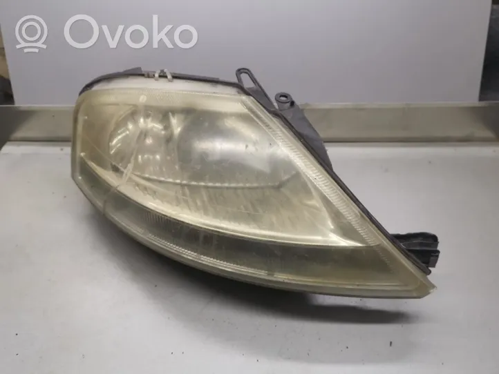 Citroen C3 Lampa przednia 9647214180