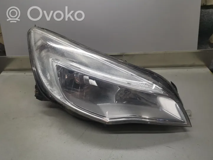 Opel Astra J Lampa przednia 13253657