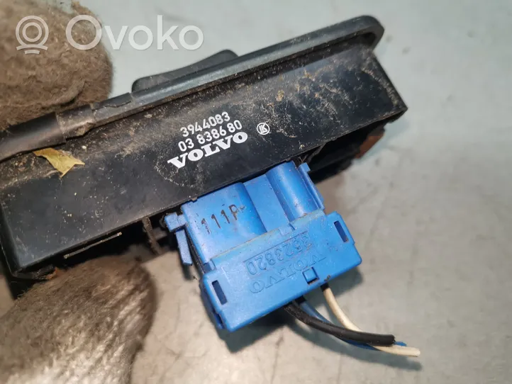 Volvo 440 Interruttore di controllo dell’alzacristalli elettrico 3944083