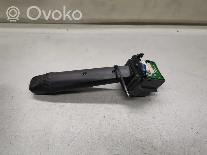 Volvo XC90 Wiper control stalk 30768101