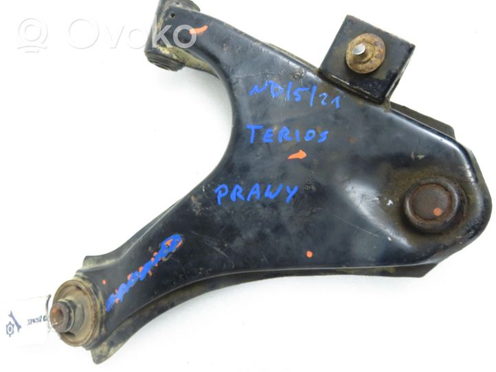 Daihatsu Terios Triangle bras de suspension inférieur avant 