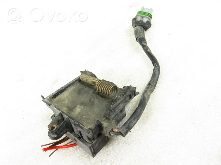 Opel Vectra C Coolant fan relay 