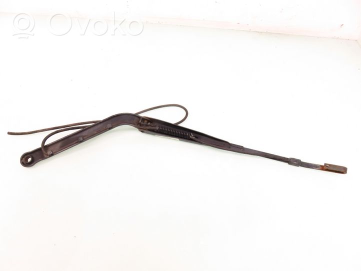 BMW 6 F06 Gran coupe Front wiper blade arm 