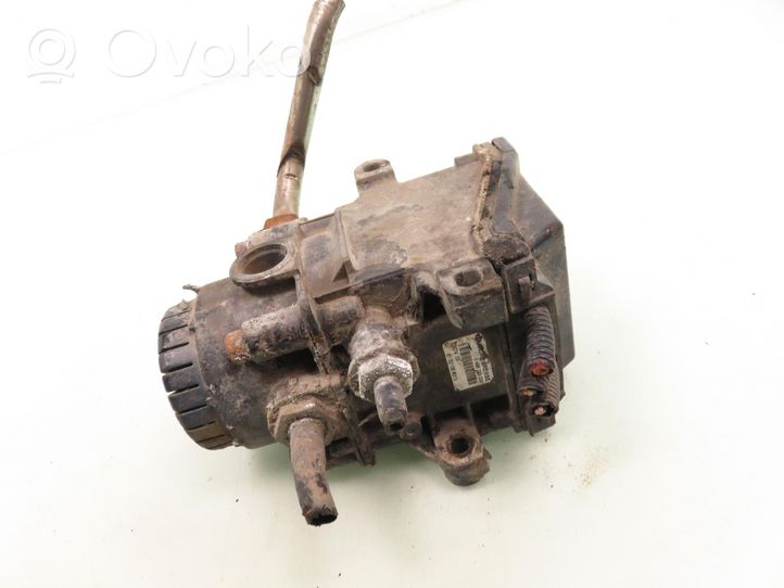 BMW 6 F06 Gran coupe Valve 81521066013