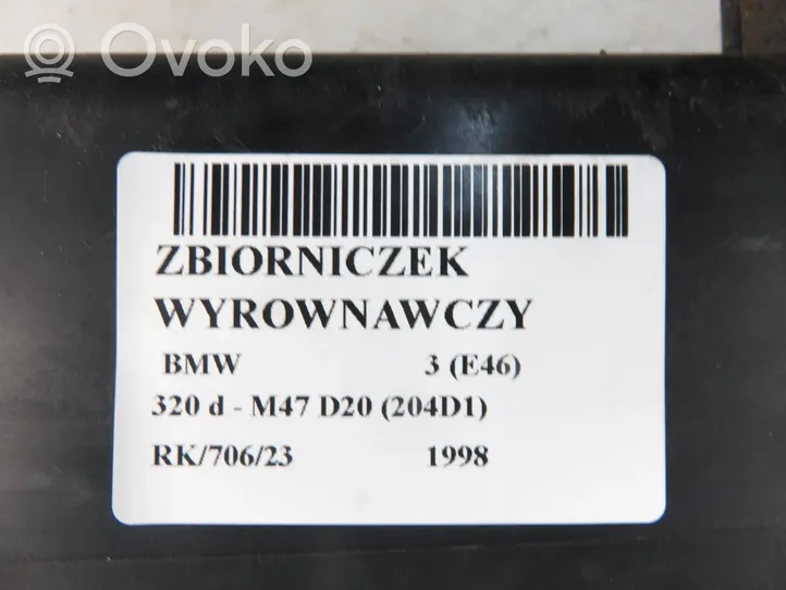 Volvo 260 Zbiornik wyrównawczy chłodziwa 