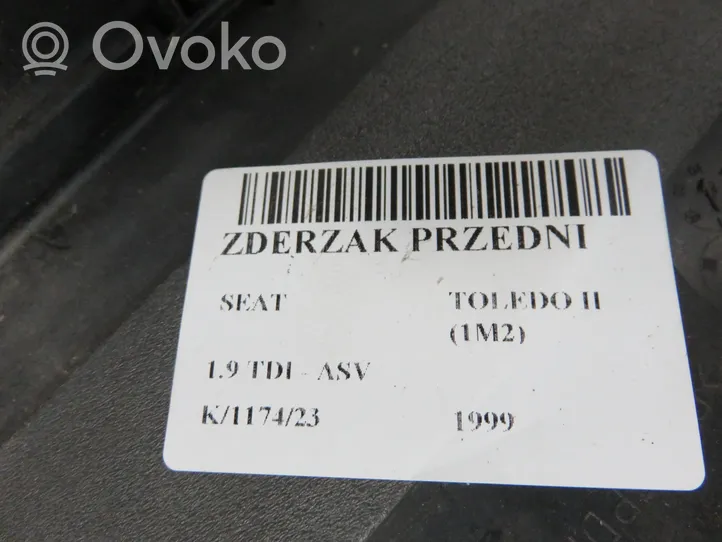 Honda City Zderzak przedni 