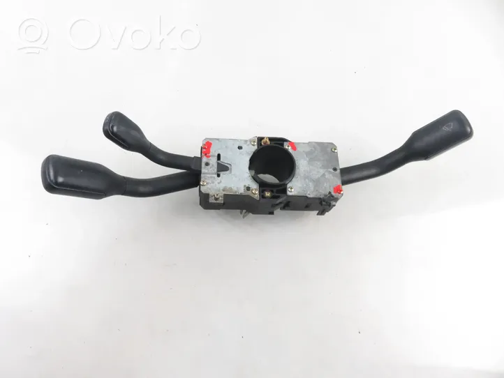 Opel Kadett E Leva/interruttore dell’indicatore di direzione e tergicristallo 