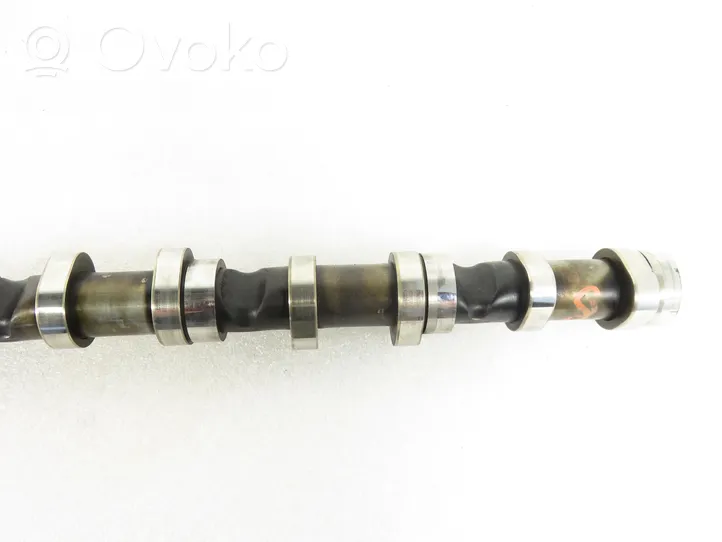 Volkswagen Jetta VI Camshaft 