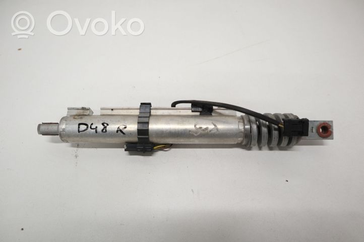 BMW M4 F82 F83 Vérin hydraulique de toit pliant 71108064A