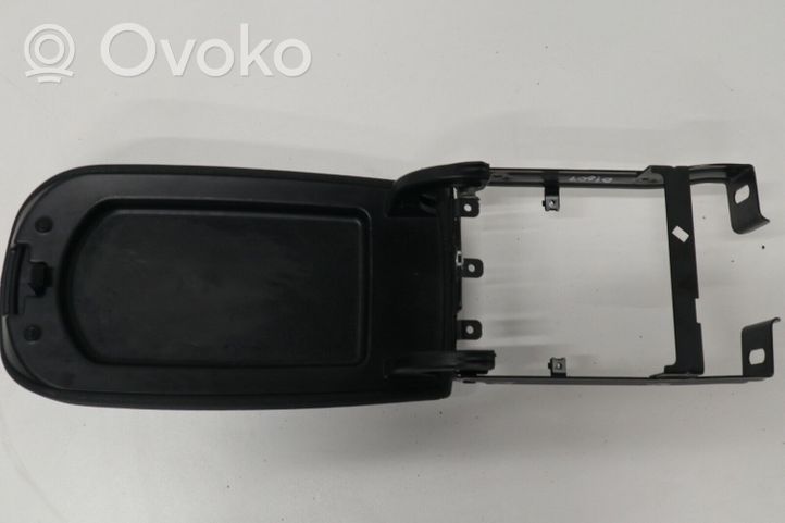 BMW X3 F25 Armrest 10500650