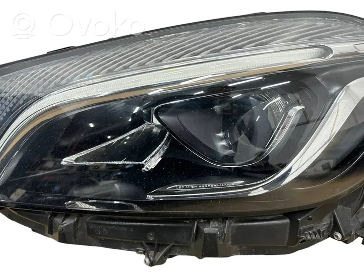 Mercedes-Benz A W176 Lampa przednia A1769069100