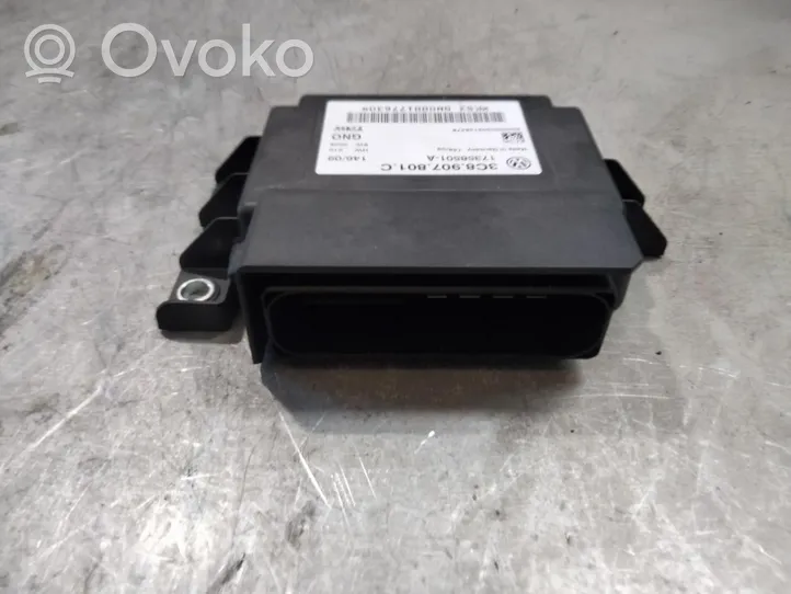 Volkswagen PASSAT Engine control unit/module 3C8907801C