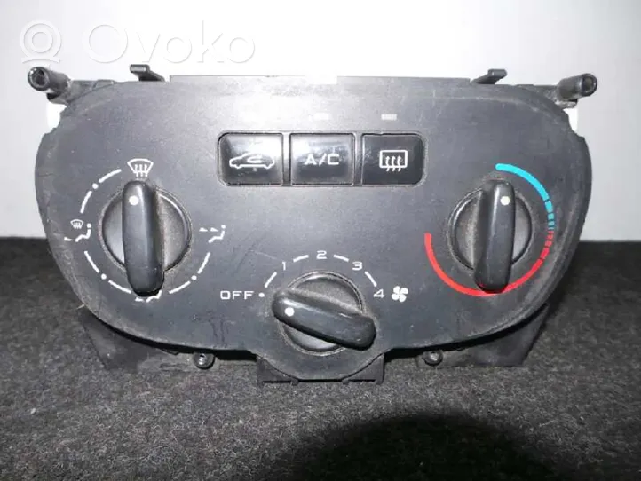 Peugeot 307 Module unité de contrôle climatisation 