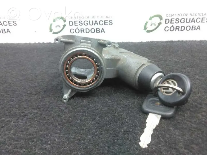 Volkswagen Jetta II Ignition lock 357905851