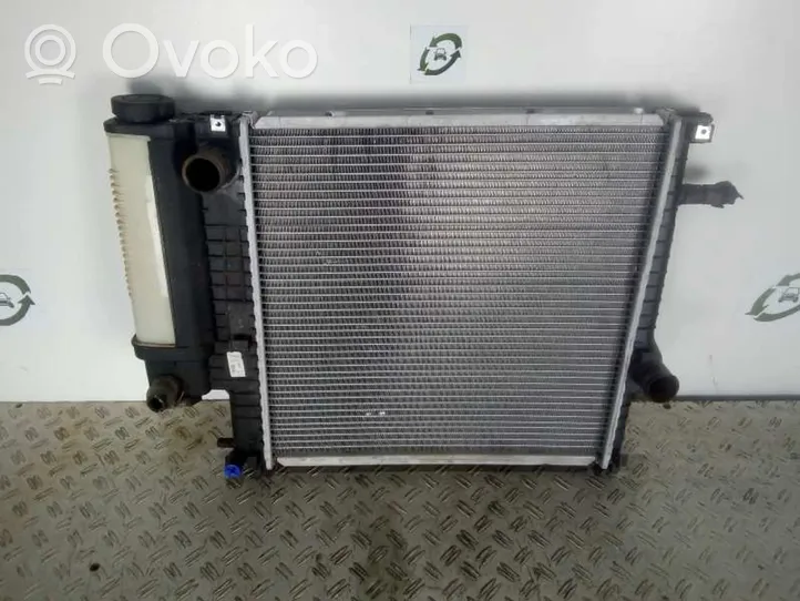 BMW 3 E30 Radiateur de refroidissement 