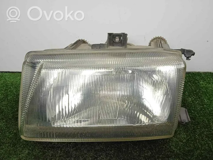 Seat Cordoba (6K) Lampa przednia 