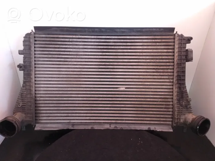 Volkswagen Passat Alltrack Radiatore di raffreddamento A/C (condensatore) 