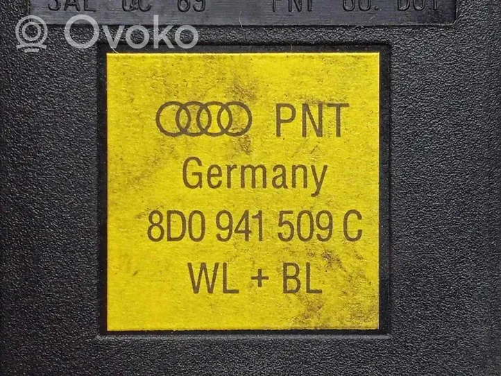 Audi A4 S4 B5 8D Interruttore luci di emergenza 8D0941509C