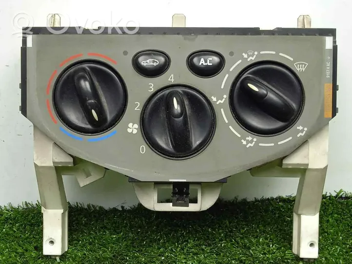 Renault Trafic II (X83) Module unité de contrôle climatisation W964098PV