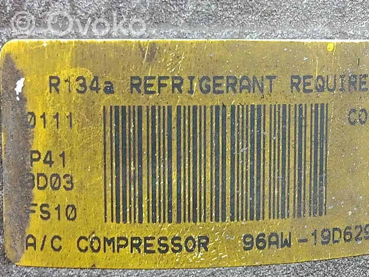 Ford Escort Ilmastointilaitteen kompressorin pumppu (A/C) 96AW19D629CB
