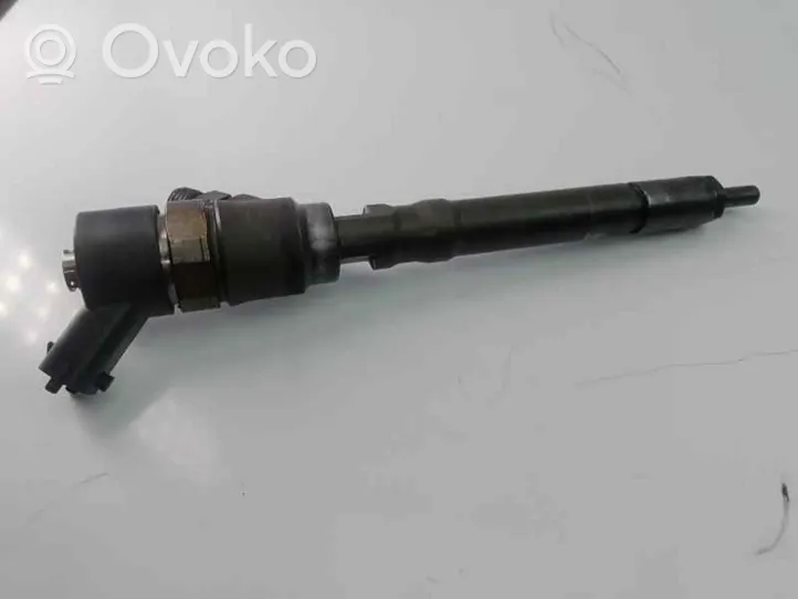 Hyundai Elantra Fuel injector 