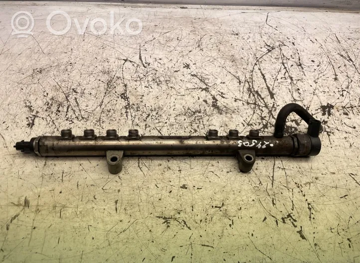 Volvo S60 Fuel main line pipe 